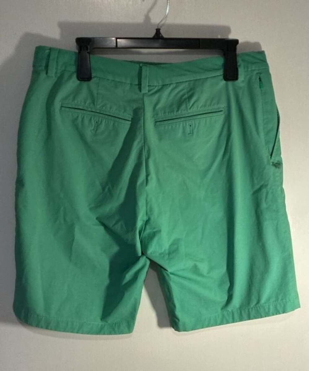 Vineyard Vines On-The-Go OTG Green Chino Shorts Men's Size 38 - Picture 3 of 3